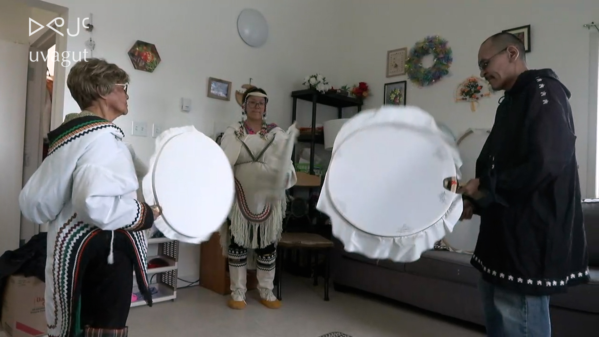 Tunnganarniq Nunagijavut: Arviat - Mary Thompson