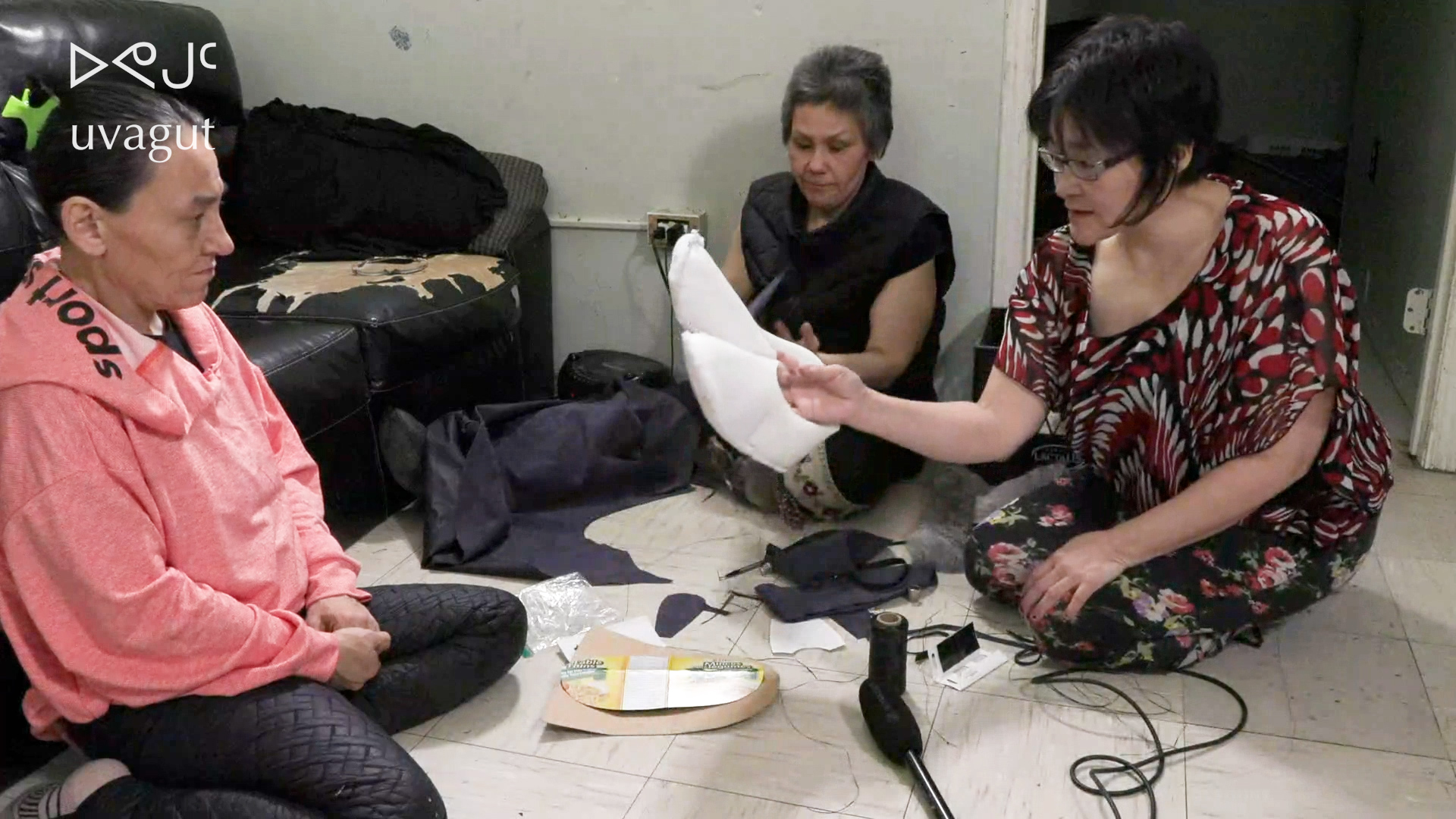 Tunnganarniq Nunagijavut: Arviat -  Making Slippers with Wynona Gibbons