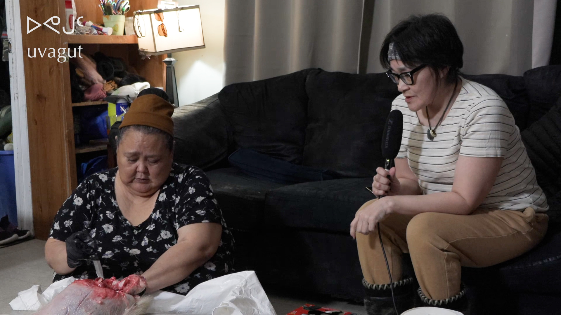Tunnganarniq Nunagijavut: Arviat - Bear Skinning with Maryanne Aliktiluk