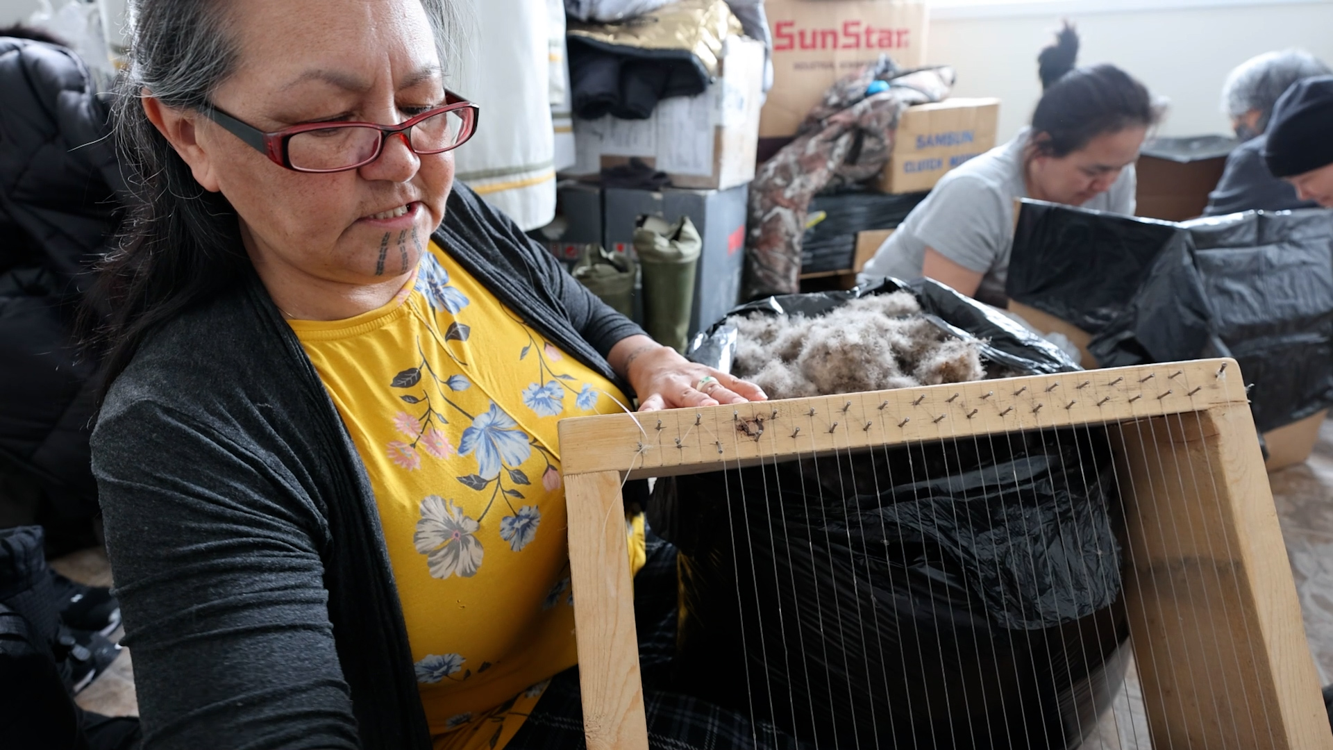 Tunnganarniq Nunagijavut - Sanikiluaq Eider Down Atigiik Making